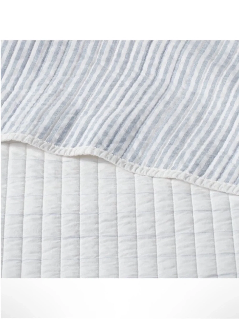 NWT Full/Queen Reversible Cotton Stripe Quilt Light Blue - Threshold